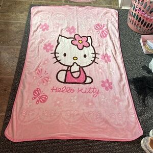 medium sized hello kitty blanket, baby pink